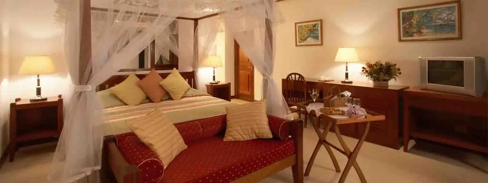 Le Domaine de La Reserve-1